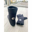 Imagen de Nug 3mm Neoprene Gloves Black + NUGGLOVES