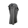 Imagen de ARENA ICONS HOODED PONCHO - GREY + 004375-100